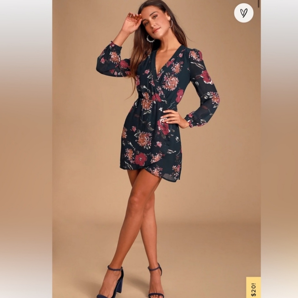 Lulus Pretty Pretender floral print mini dress long sleeve